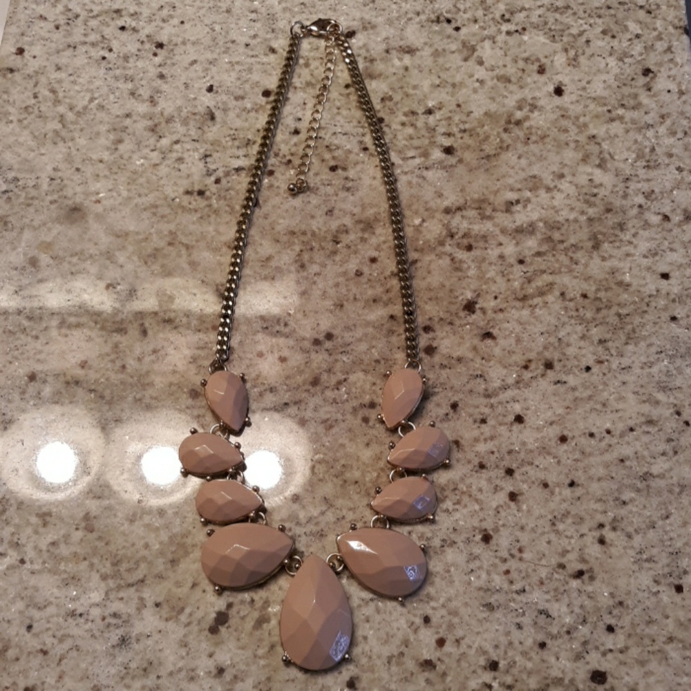 Beautiful Statement Necklace - Picture 2 of 5